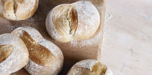 bread-sourdough-516x254.jpg