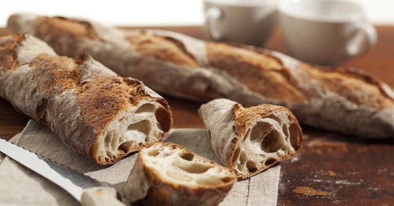 Explore Zeelandia banner Our solutions to create bakery success - bread.jpg